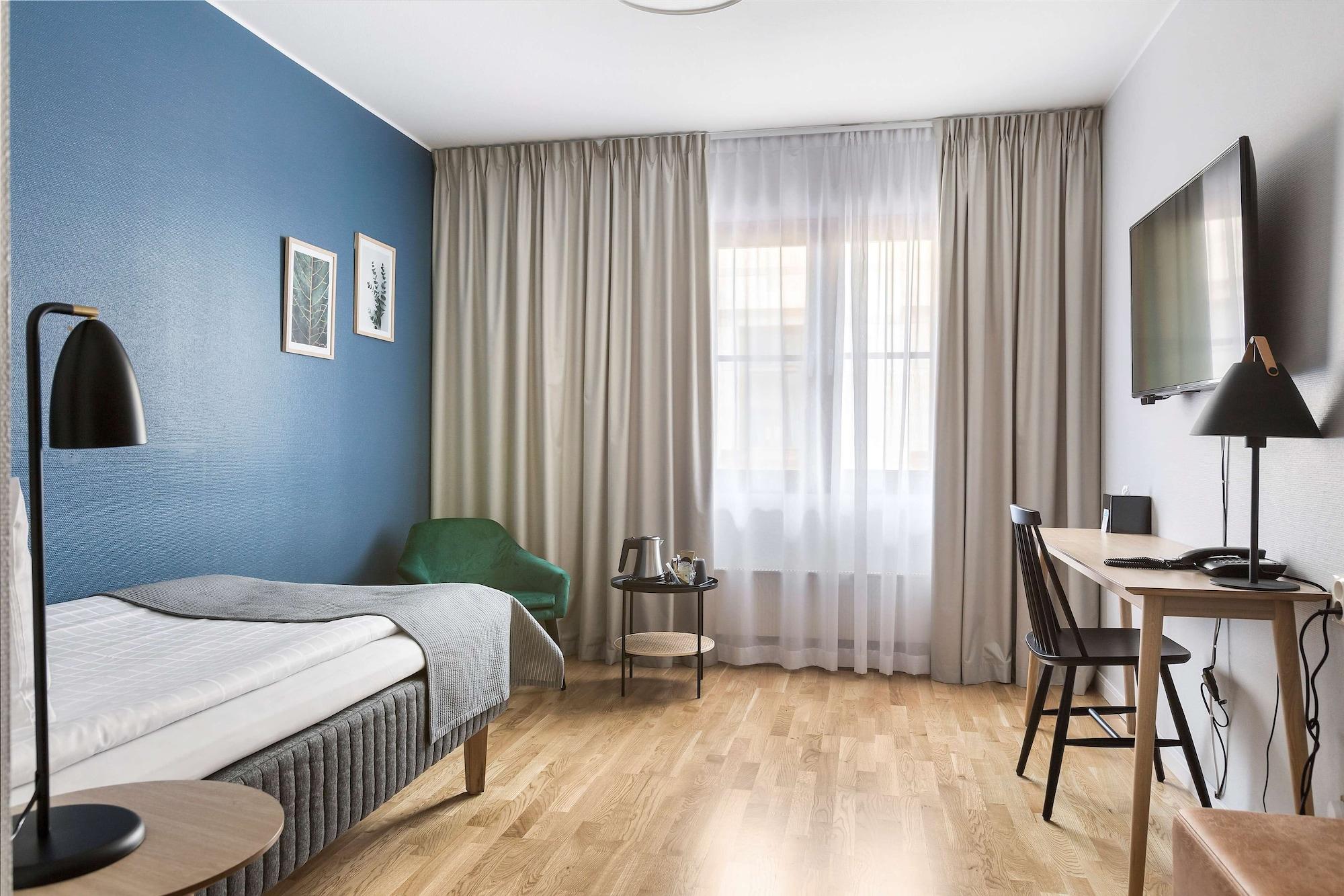 Best Western Hotel Park Astoria Enkoping Bagian luar foto