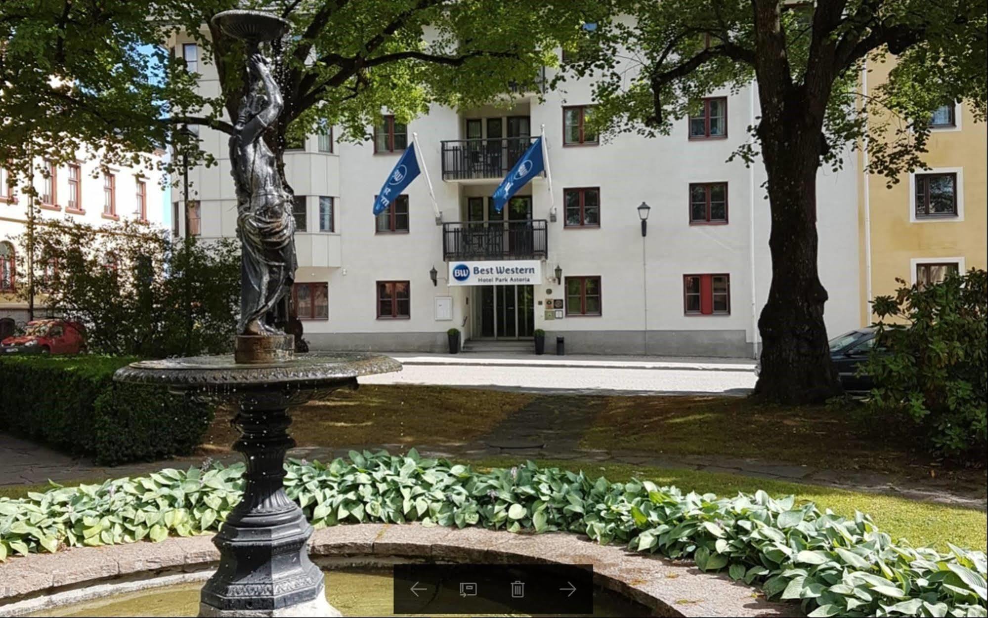 Best Western Hotel Park Astoria Enkoping Bagian luar foto